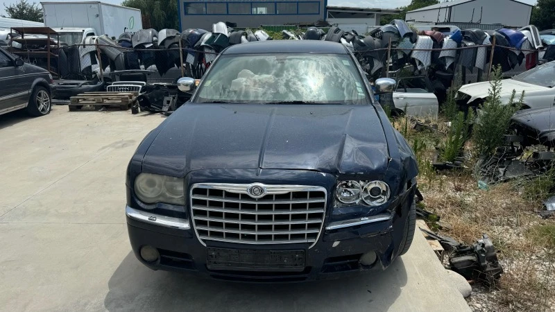 Chrysler 300c Chrysler 300c 3, 0 CDI, снимка 1 - Автомобили и джипове - 46456161