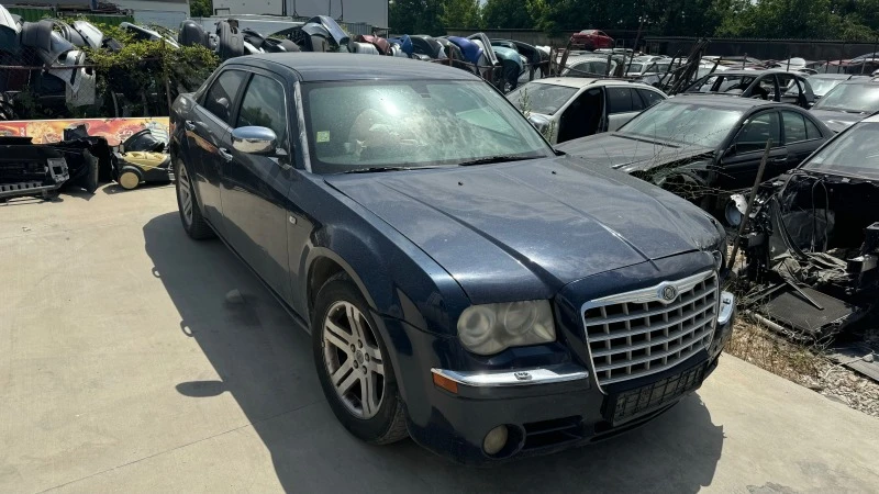 Chrysler 300c Chrysler 300c 3, 0 CDI, снимка 3 - Автомобили и джипове - 46456161