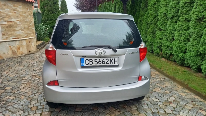 Toyota Verso S, снимка 4 - Автомобили и джипове - 47201046