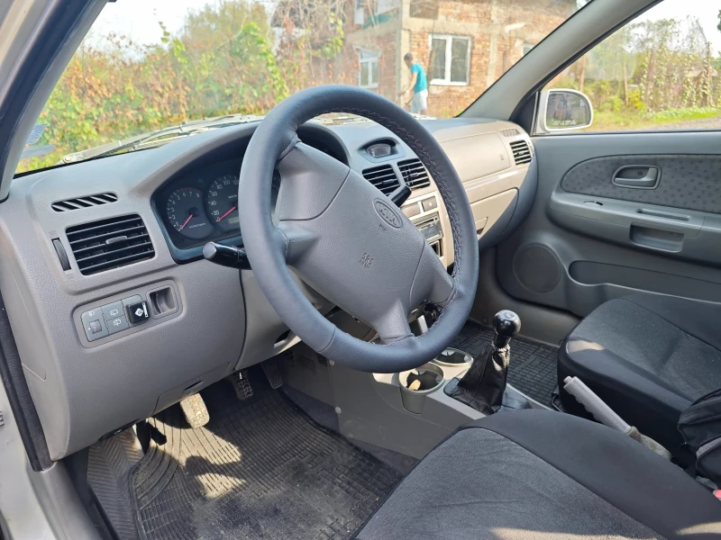 Kia Rio 1.4, снимка 7 - Автомобили и джипове - 47412848