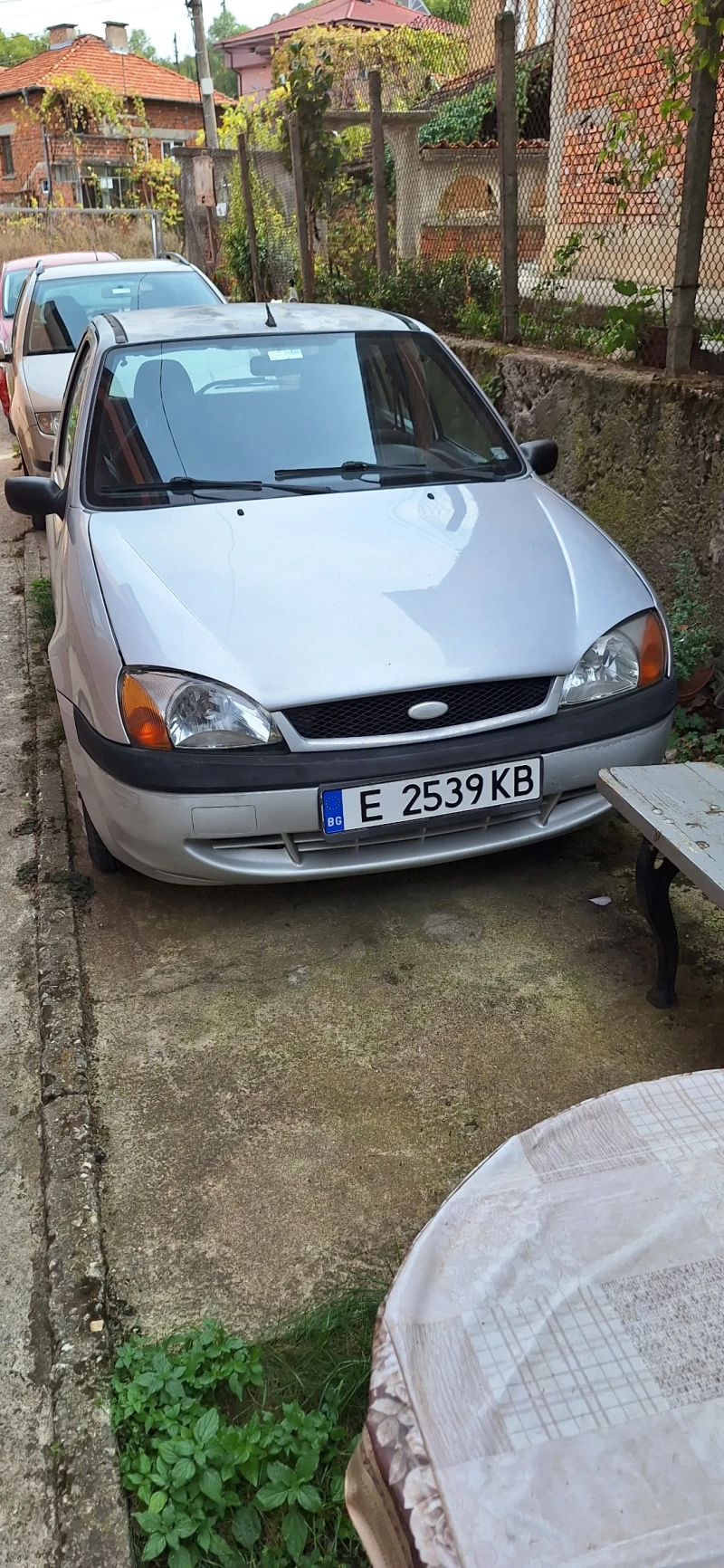 Ford Fiesta Мк4, снимка 4 - Автомобили и джипове - 48006450