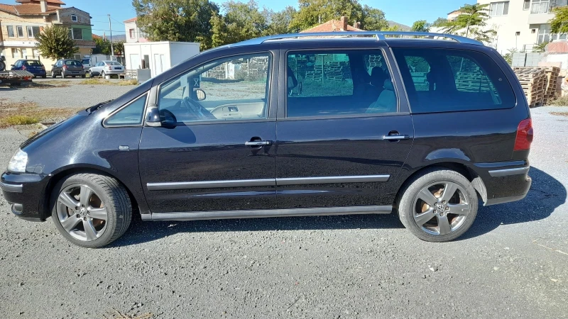 VW Sharan Exclusive Edition, снимка 3 - Автомобили и джипове - 47720303