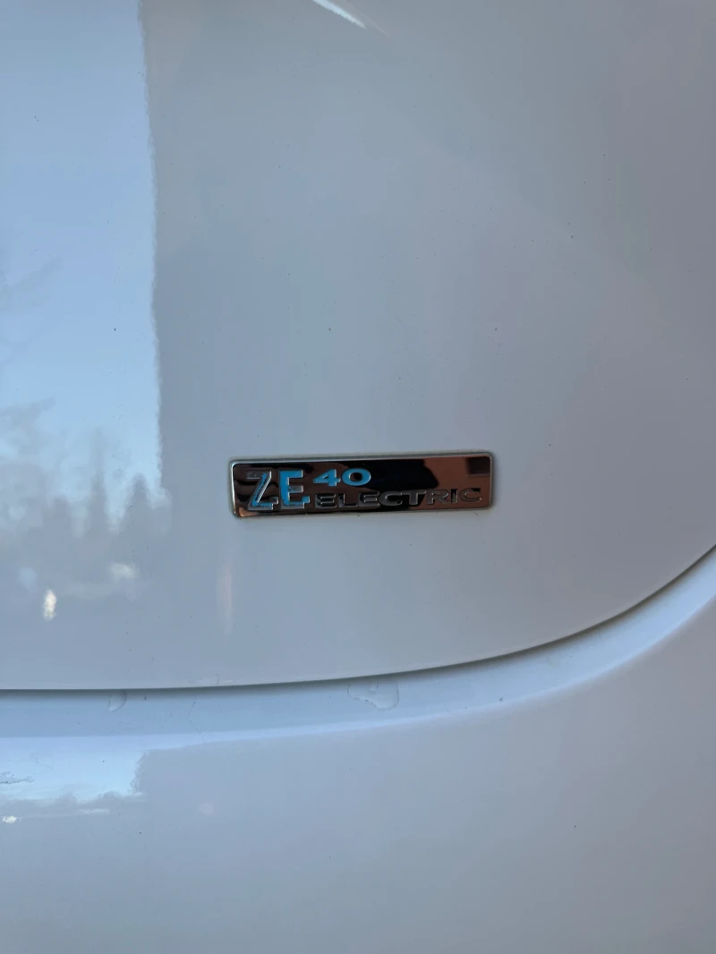 Renault Zoe 41kwh 28000км!!! Като ново!, снимка 6 - Автомобили и джипове - 49415250