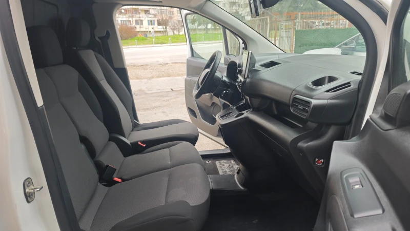 Citroen Berlingo Driver, снимка 13 - Автомобили и джипове - 52295564