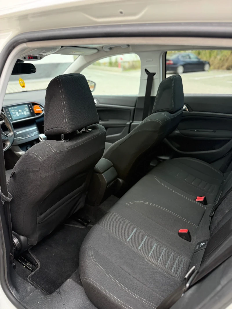 Peugeot 308 Allure, снимка 9 - Автомобили и джипове - 52355173