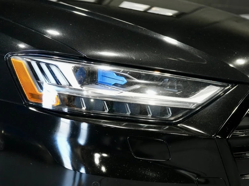 Audi S8 * PANO/HUD/360 CAM/B&O/21 IN RIM/EXTENDED WARRANTY, снимка 5 - Автомобили и джипове - 52842984