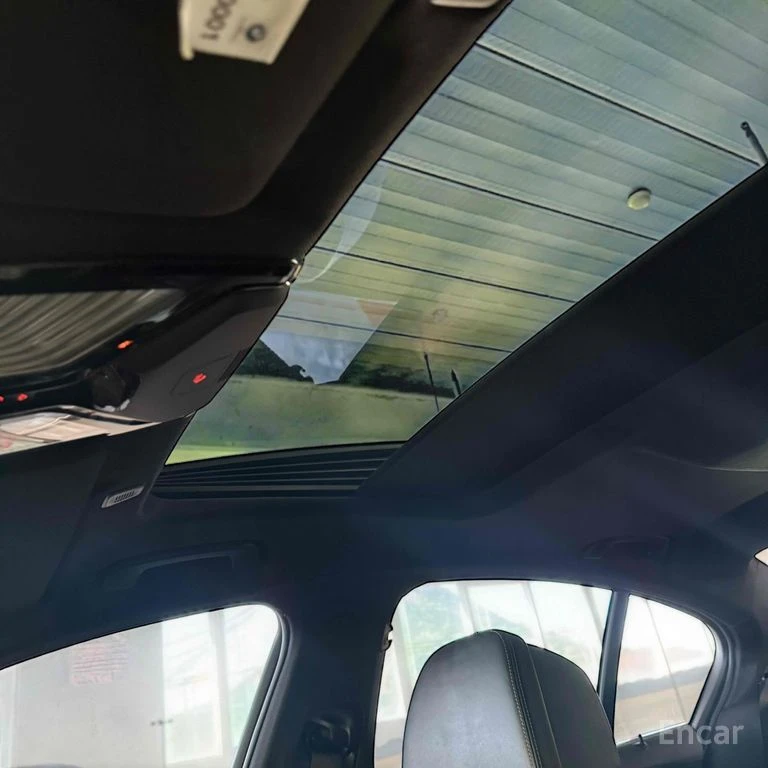 BMW 530 M* SPORT* PLUS* ПОДГРЕВ* ОБДУХВАНЕ* КАМЕРА* LANE* , снимка 14 - Автомобили и джипове - 54415877