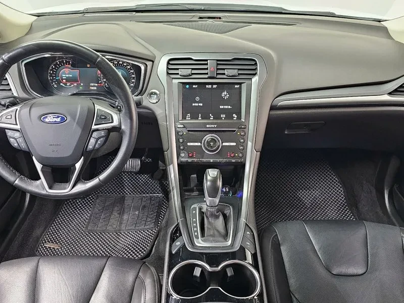 Ford Mondeo 2.0 Titanium, снимка 7 - Автомобили и джипове - 55749204