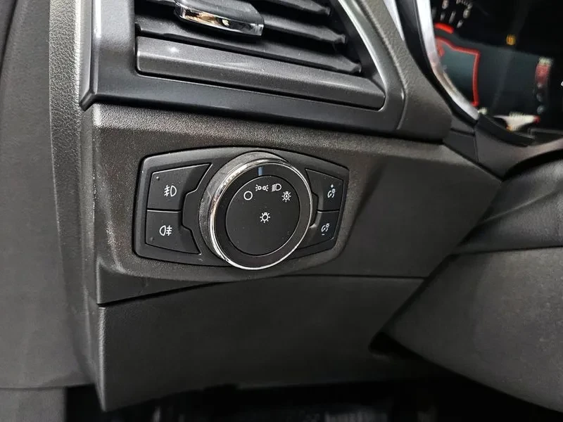 Ford Mondeo 2.0 Titanium, снимка 17 - Автомобили и джипове - 55749204