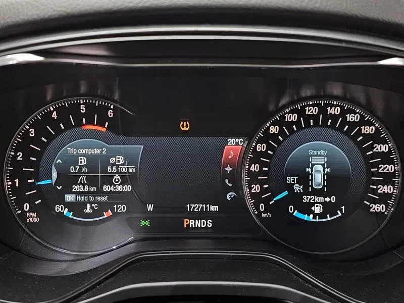Ford Mondeo 2.0 Titanium, снимка 8 - Автомобили и джипове - 55749204