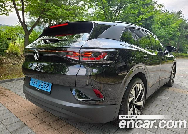 VW ID.4, снимка 7 - Автомобили и джипове - 56282152
