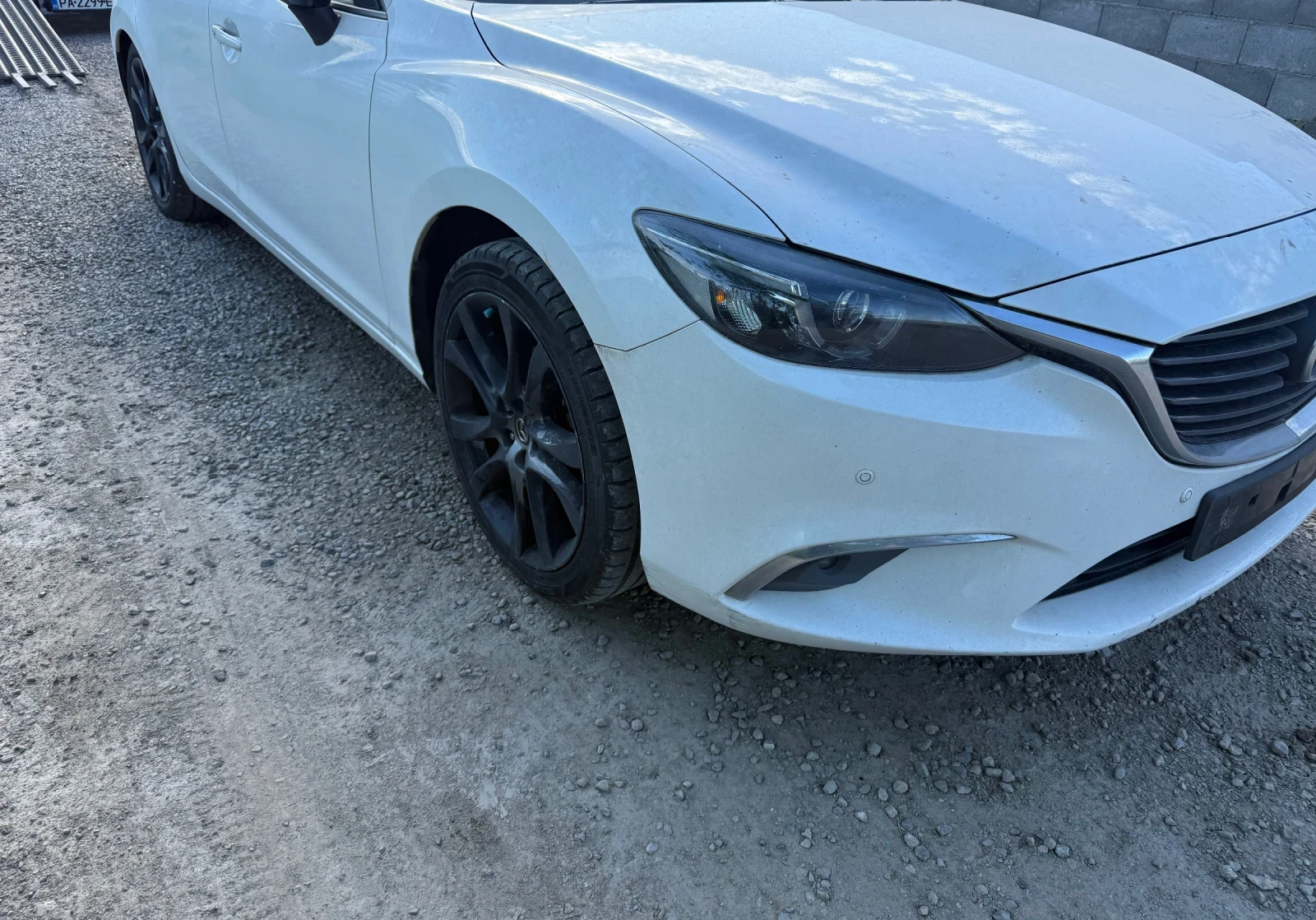 Mazda 6 2.2 d - изображение 2