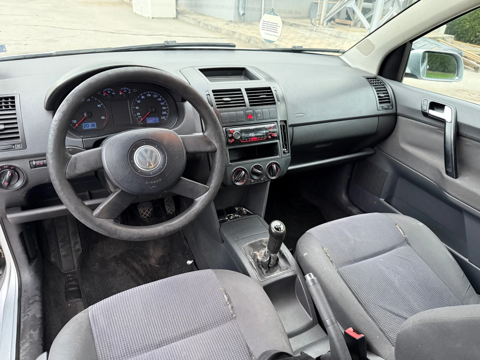 VW Polo 1.4 дизел - изображение 9