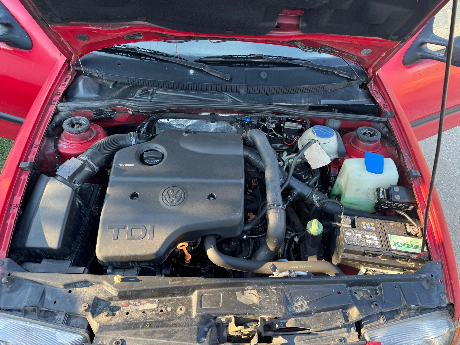 VW Caddy 1.9 - изображение 7