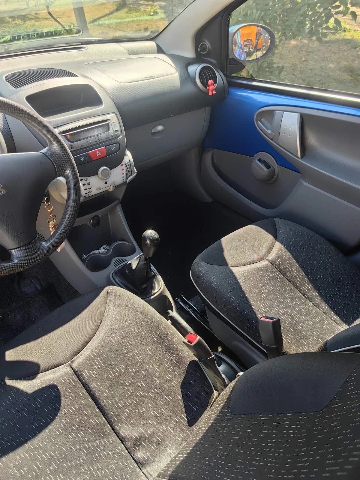 Peugeot 107  - изображение 8