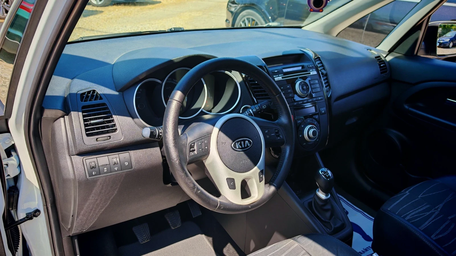 Kia Venga 1.6CRDI-116k.ПАНОРАМА, БЕЗКЛЮЧОВО, КАМЕРА  - изображение 8