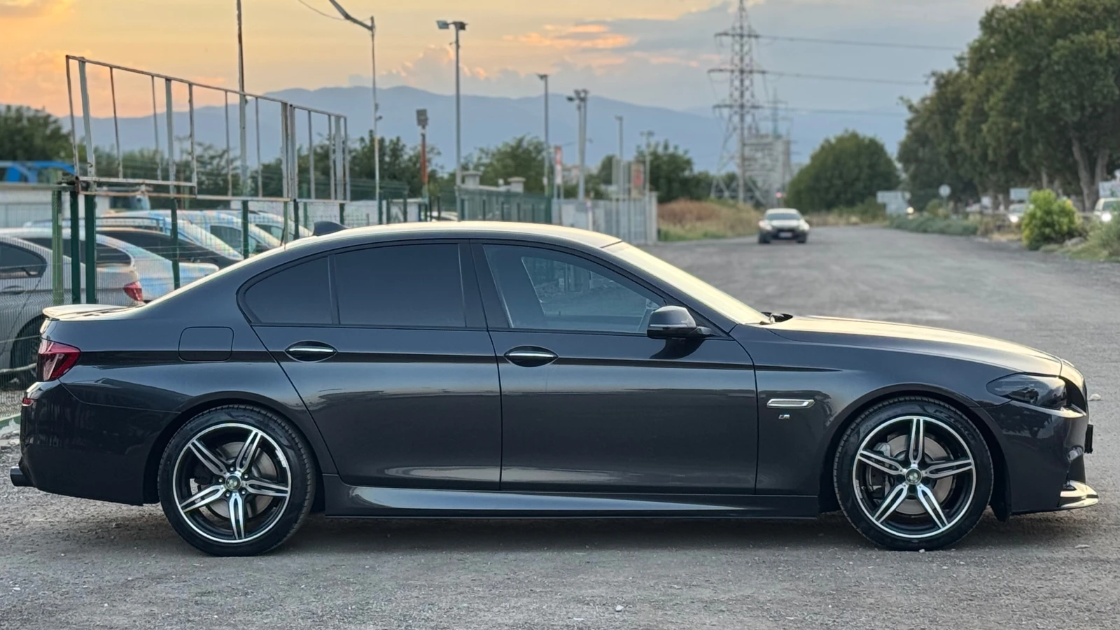 BMW 530 d= M-performance= Facelift= HUD= Алкантара=  - изображение 4