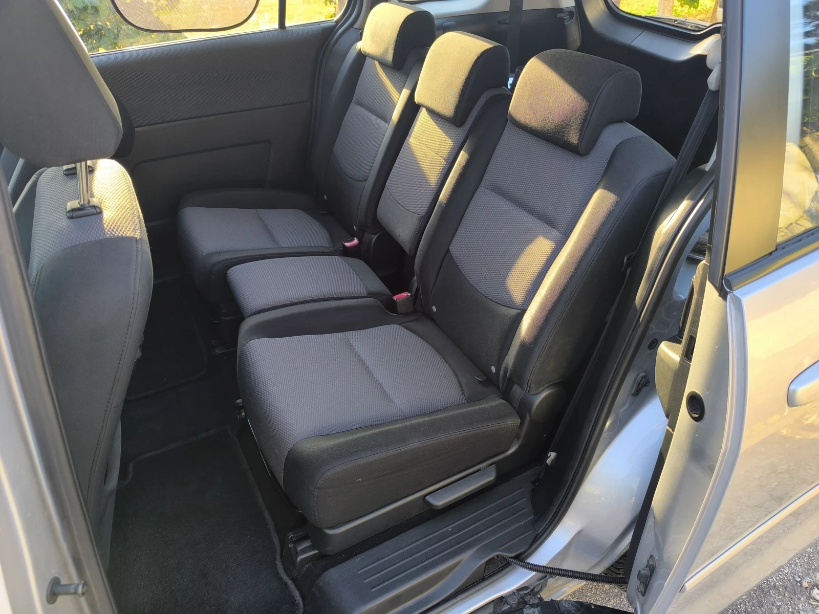Mazda 5 1.8 бензин/газ - изображение 8