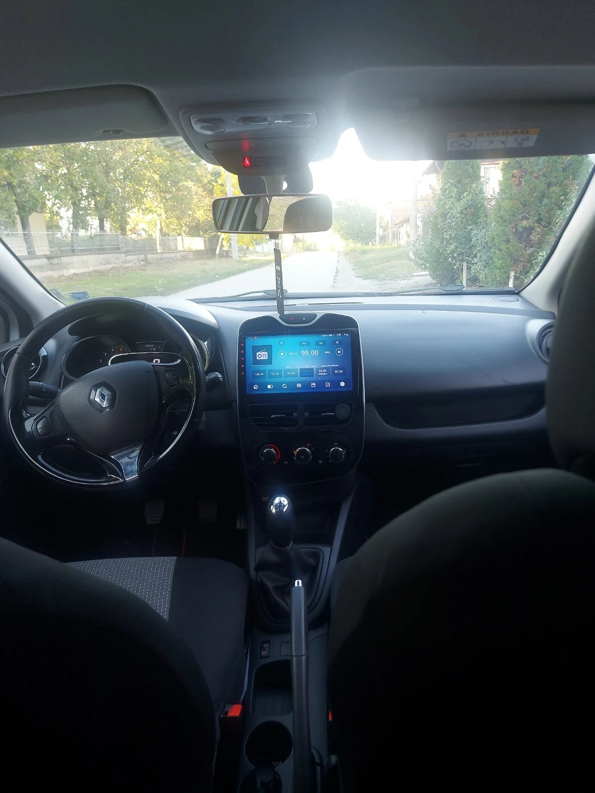 Renault Clio 1.5d | Mobile.bg — изображение 9
