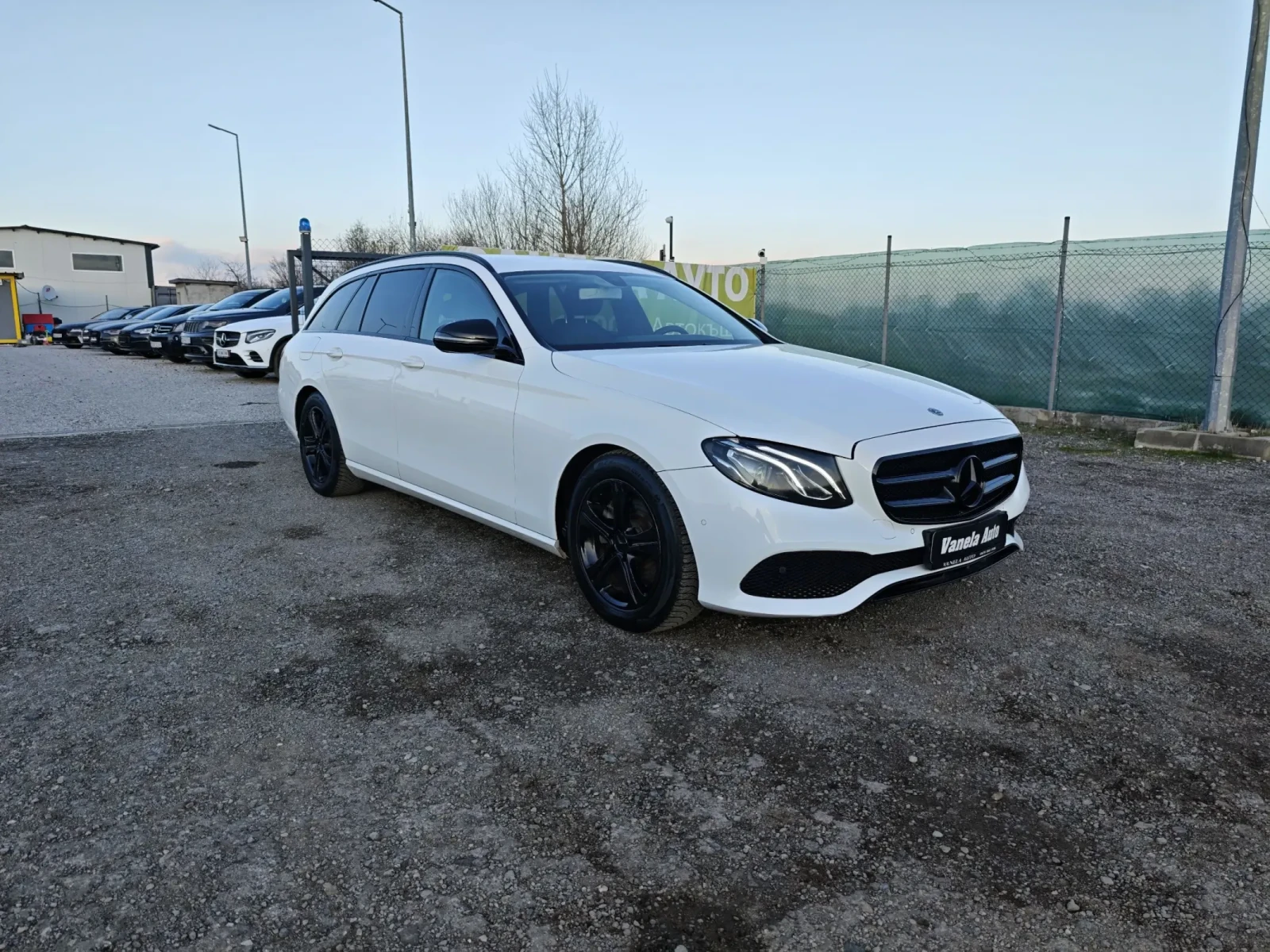 Mercedes-Benz E 220 FACE DIGITAL FULL - изображение 3