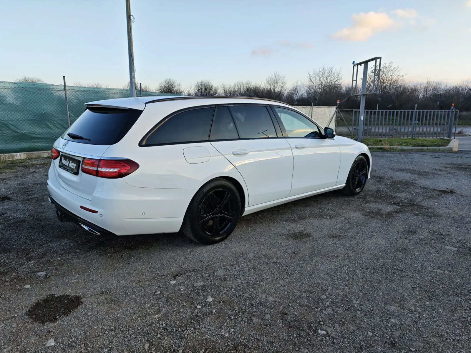 Mercedes-Benz E 220 FACE DIGITAL FULL - изображение 5