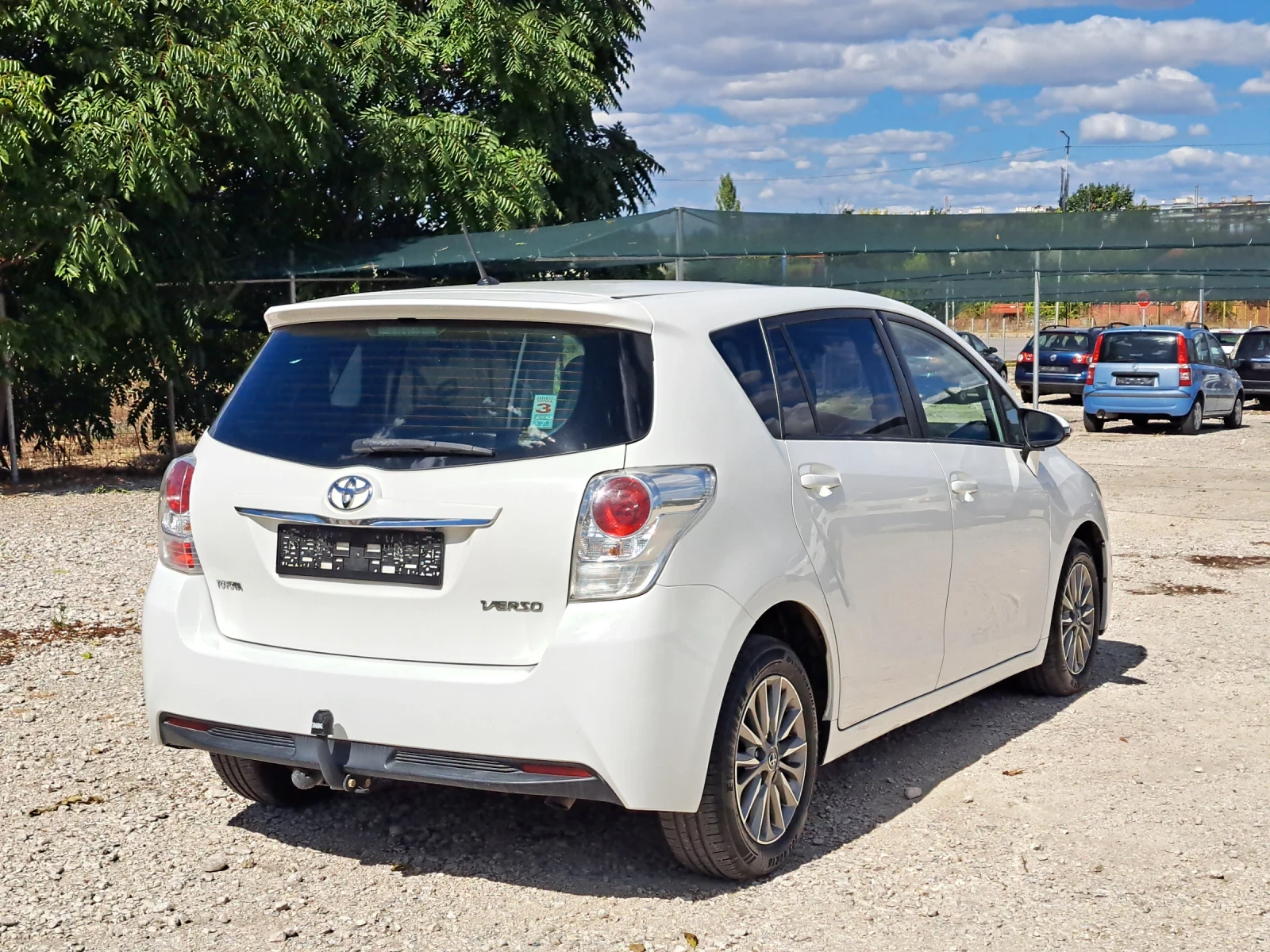 Toyota Verso 1.6 D-4D 112 k.c - изображение 5