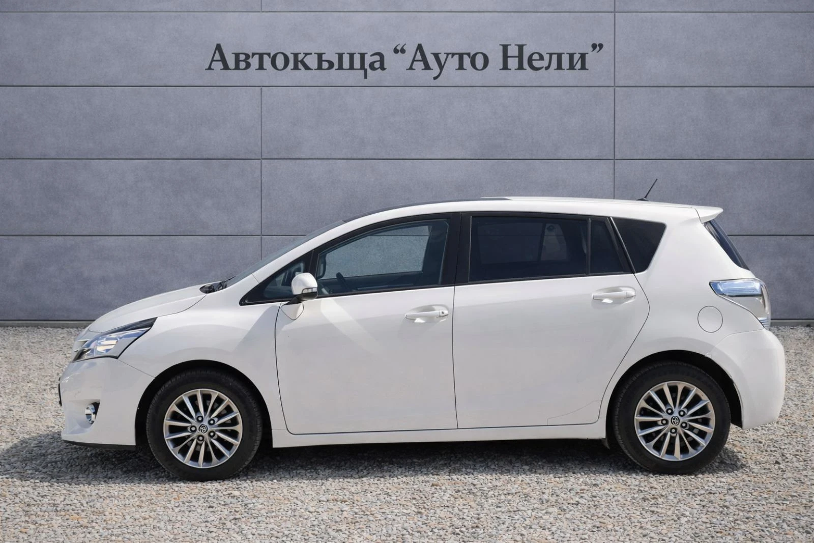 Toyota Verso 1.6 D-4D 112 k.c | Mobile.bg � ����������� 2