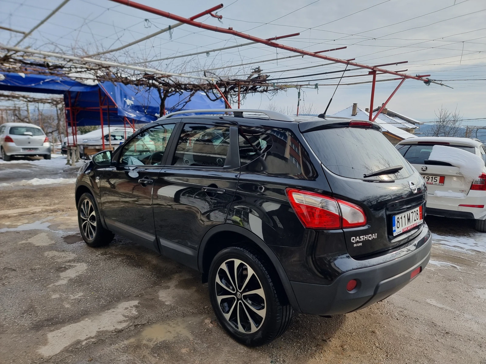 Nissan Qashqai 2.0 dci NAVI, снимка 9 - Автомобили и джипове - 53712229