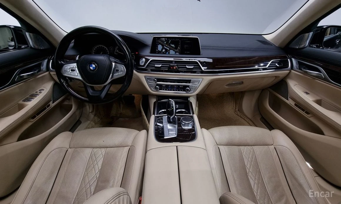 BMW 750, снимка 7 - Автомобили и джипове - 53988873