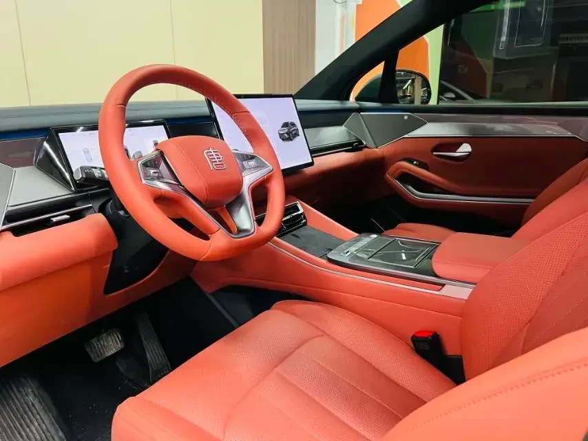 BYD Tang L, снимка 7 - Автомобили и джипове - 54042655