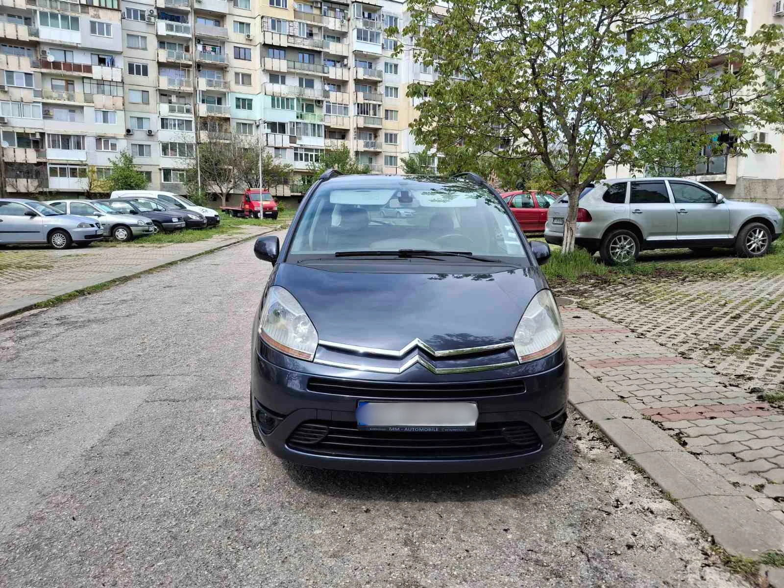 Citroen C4 Picasso, снимка 4 - Автомобили и джипове - 54568021