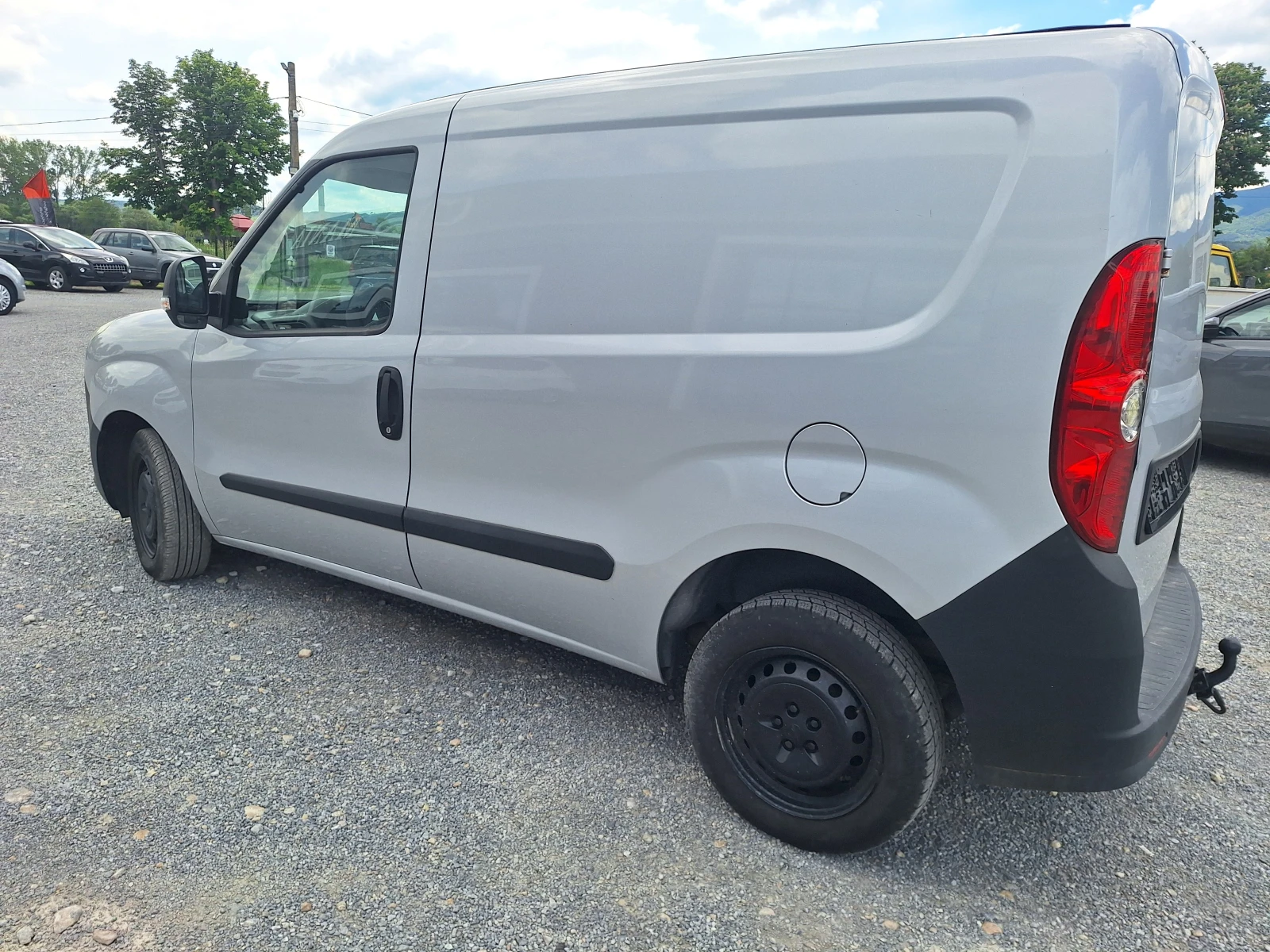 Opel Combo 1.3cdti, снимка 5 - Автомобили и джипове - 54632944