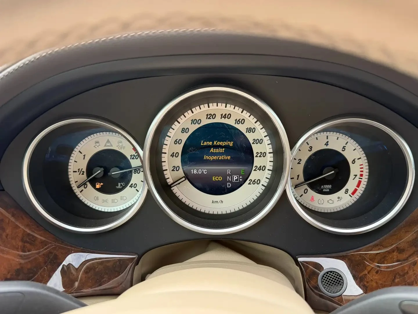 Mercedes-Benz CLS 550 4MATIC* МАСАЖИ* ОБДУХВАНЕ* ПОДГРЕВ* PREMIUM PACK* , снимка 12 - Автомобили и джипове - 55123797