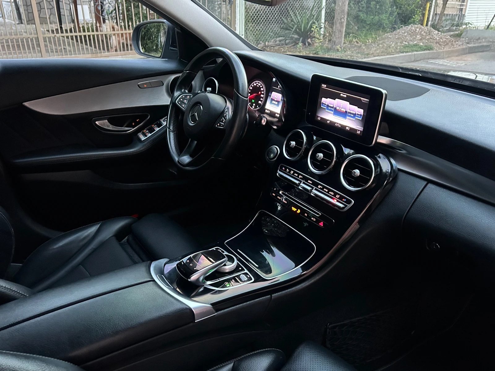 Mercedes-Benz C 220 2, 2NAVI KOJA AVTOMAT, снимка 12 - Автомобили и джипове - 56121359