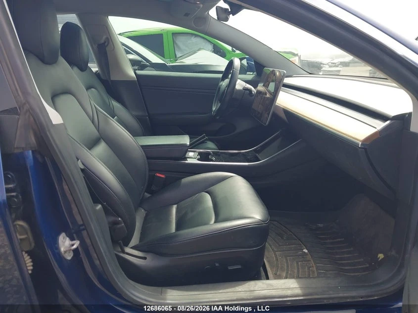 Tesla Model 3 Mid Range RWD, снимка 5 - Автомобили и джипове - 56405025