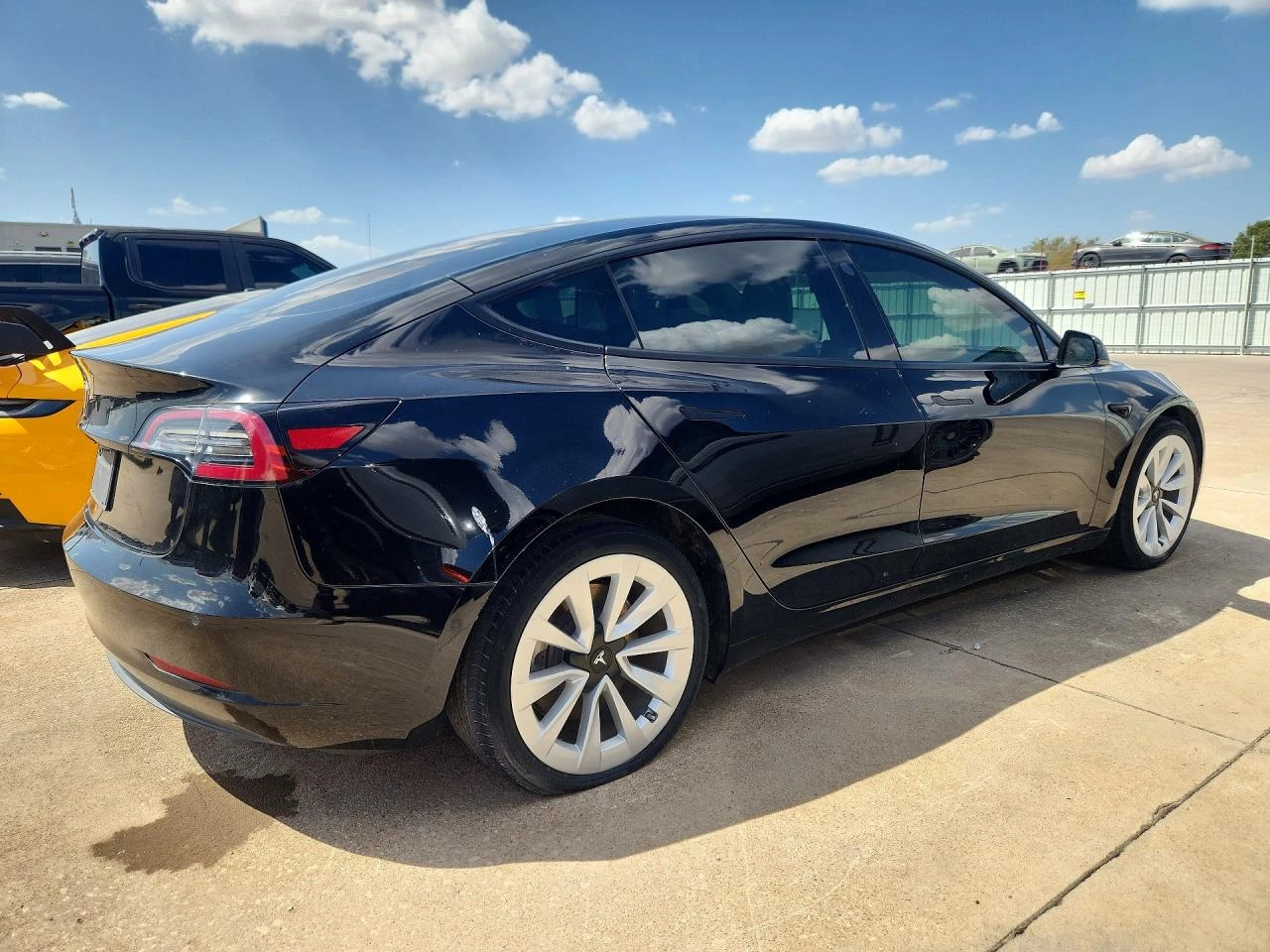 Tesla Model 3, снимка 3 - Автомобили и джипове - 56614183