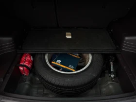 Hyundai IX35 Автоматик 2цветен кафяв салон 4х4 KEY LESS GO - 8199 € / 16035.85 лв. - 51741976 15