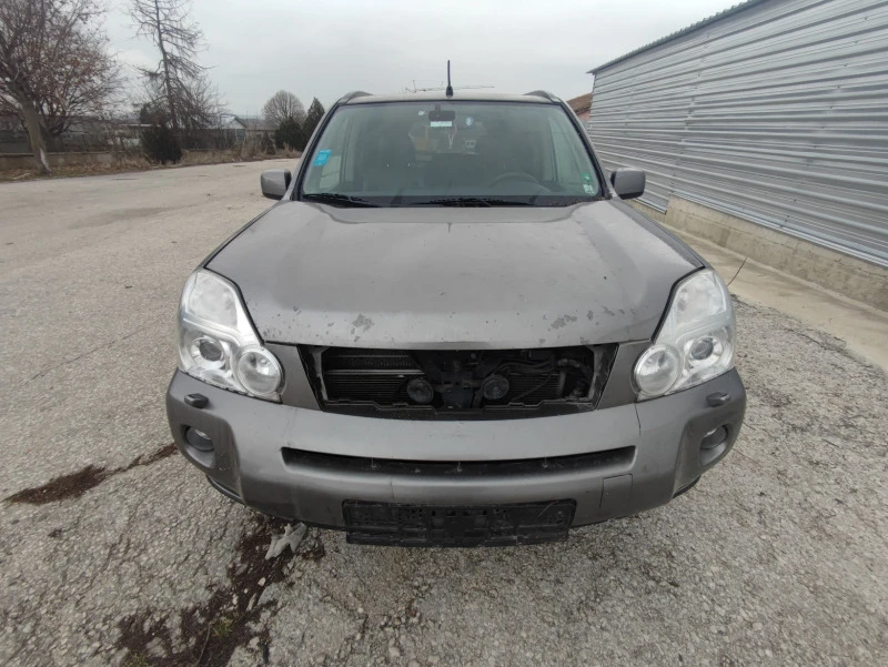 Nissan X-trail 2.0d Кожа камера , снимка 1 - Автомобили и джипове - 39278031