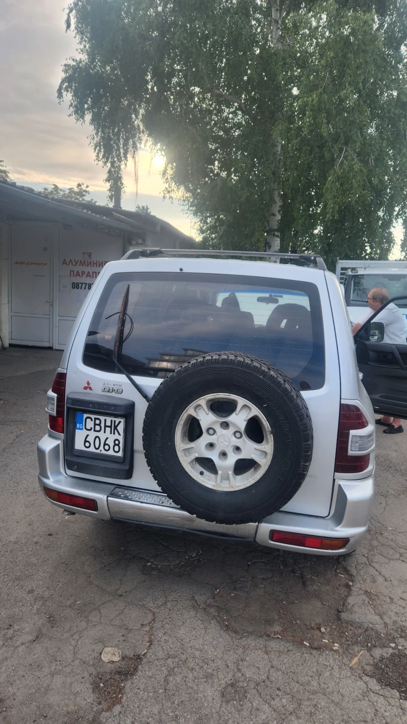 Mitsubishi Pajero 3.2 DID, снимка 12 - Автомобили и джипове - 48766172