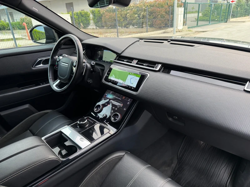 Land Rover Range Rover Velar R-Dynamic* AWD* Meridian* Digital* Panoram* Пъл.Ис, снимка 10 - Автомобили и джипове - 51909830