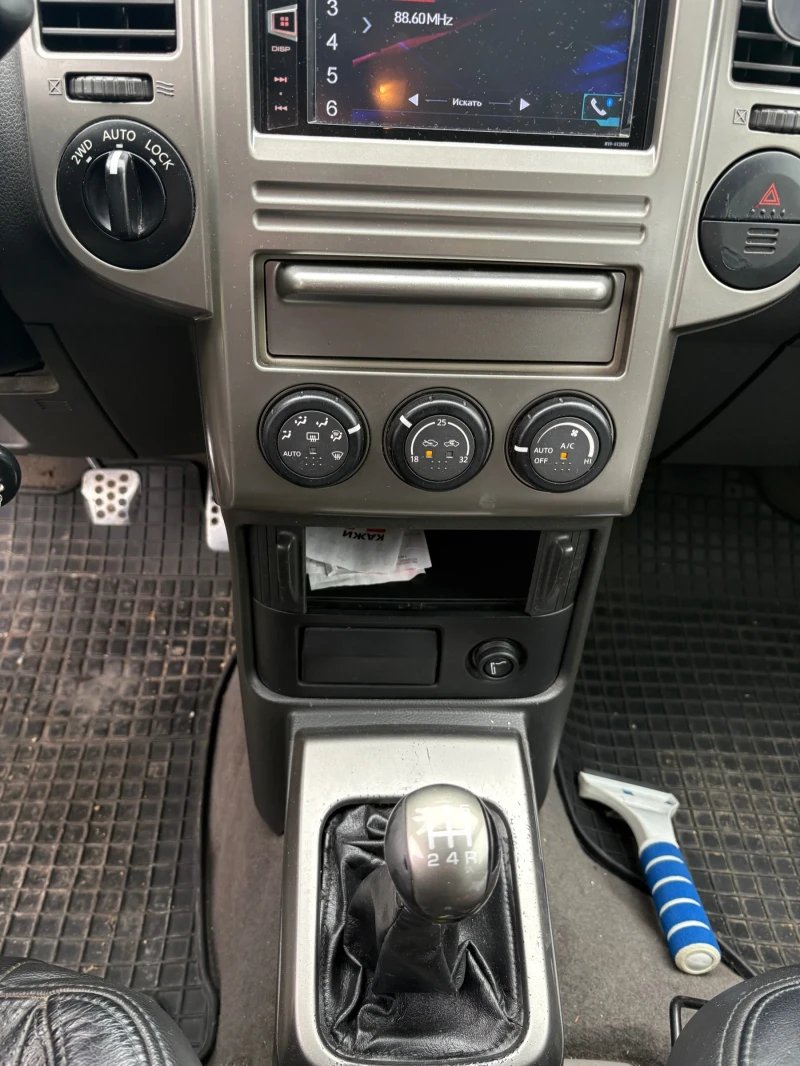 Nissan X-trail, снимка 4 - Автомобили и джипове - 52891603