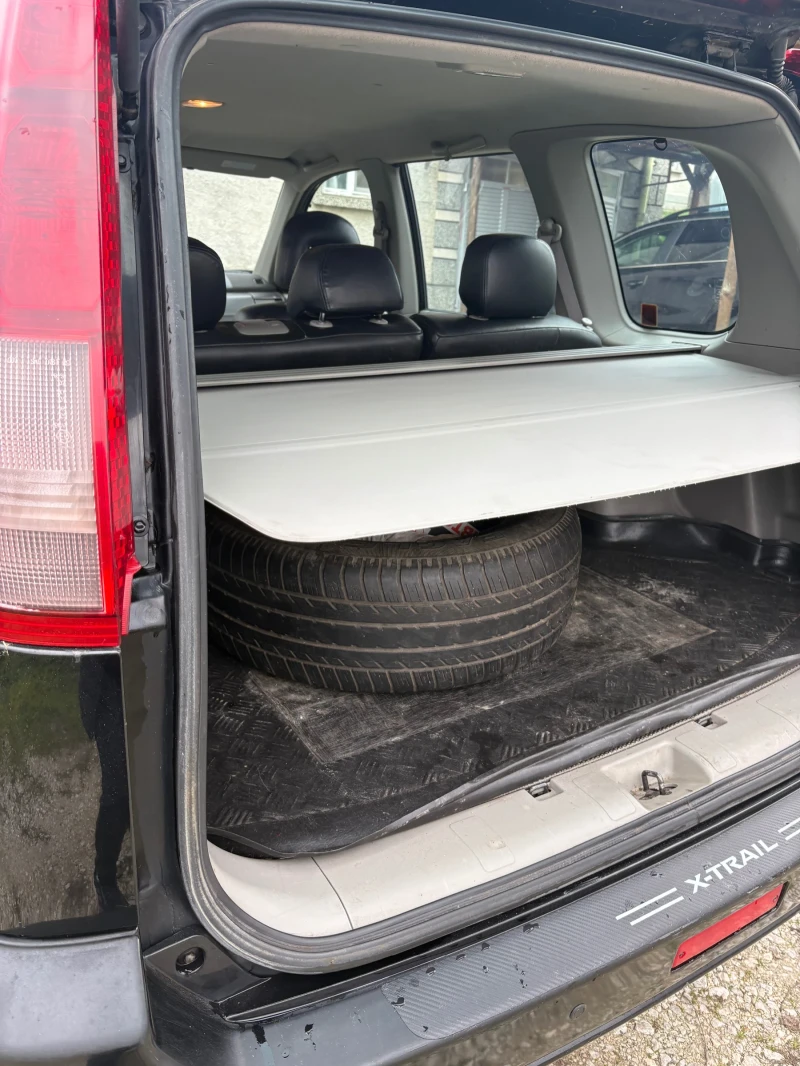 Nissan X-trail, снимка 11 - Автомобили и джипове - 52891603