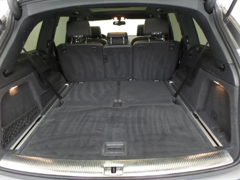 Audi Q7 TDI Quattro Facelift , снимка 9 - Автомобили и джипове - 52899992
