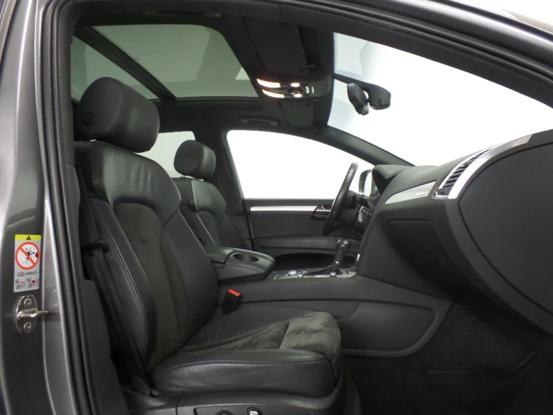Audi Q7 TDI Quattro Facelift , снимка 4 - Автомобили и джипове - 52899992