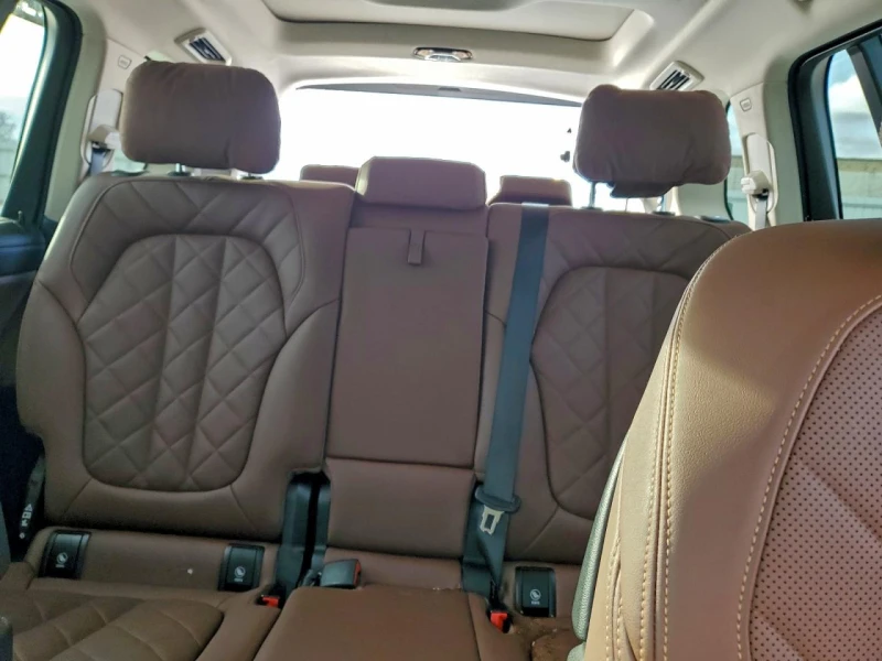 BMW X7 3l xDrive40I, снимка 10 - Автомобили и джипове - 53326861