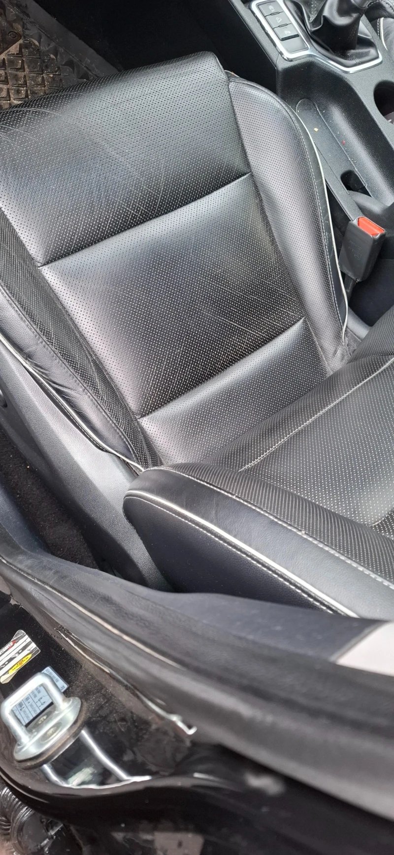 Kia Sportage 1, 7crdi, снимка 12 - Автомобили и джипове - 53393166