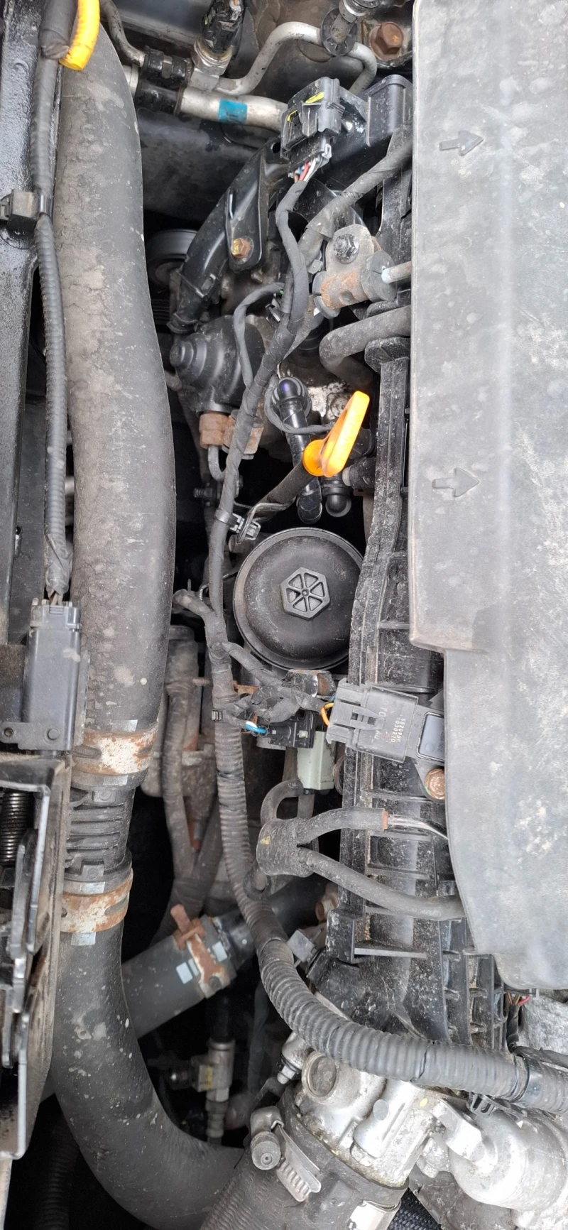 Kia Sportage 1, 7crdi, снимка 16 - Автомобили и джипове - 53393166