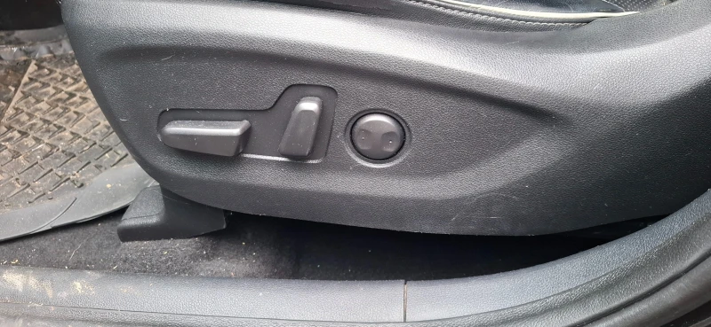 Kia Sportage 1, 7crdi, снимка 10 - Автомобили и джипове - 53393166