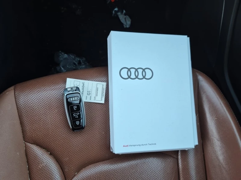 Audi Q7  / PROGRESSIV / DISTRONIC / ОБДУХВАНЕ / CARFAX, снимка 14 - Автомобили и джипове - 53427181