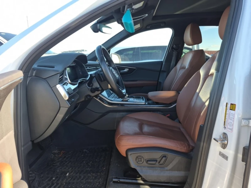 Audi Q7  / PROGRESSIV / DISTRONIC / ОБДУХВАНЕ / CARFAX, снимка 7 - Автомобили и джипове - 53427181